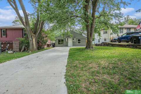 6313 Charles Street, Omaha, NE 68132