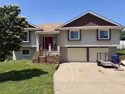 9604 Sterling Circle, Plattsmouth, NE 68048