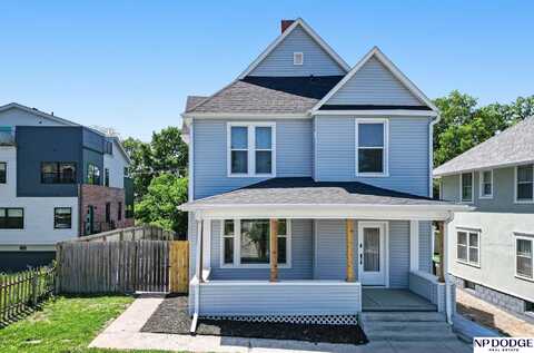 914 S 33 Street, Omaha, NE 68105