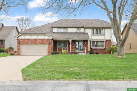 6309 S 120th Plaza, Omaha, NE 68137