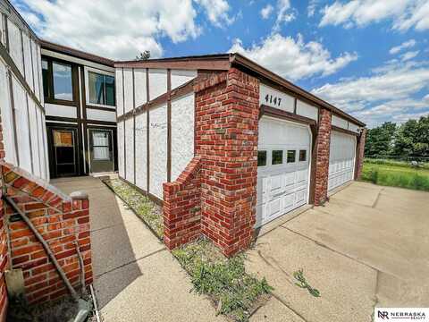 4147 N 45th Street Court, Lincoln, NE 68504