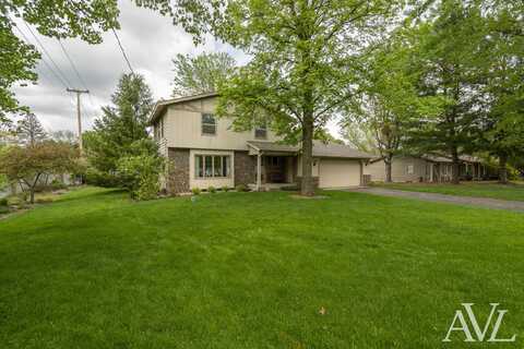 7237 Mountain Ash Drive SE, Grand Rapids, MI 49546