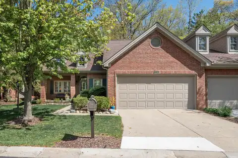 1238 Valley Circle, Rochester Hills, MI 48309