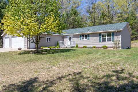 12712 120th Avenue, Rodney, MI 49342