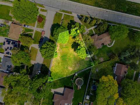13570 Sarasota, Redford, MI 48239