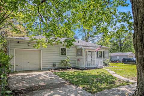 309 S Brown Street, Paw Paw, MI 49079