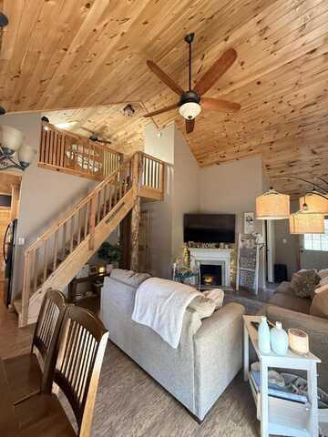 1038 Wintergreen Street, East Tawas, MI 48730