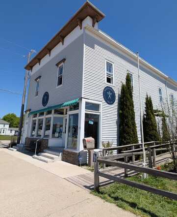 120 N Main Street, Scottville, MI 49454