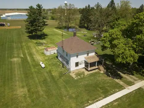 402 W Center Street, Waldron, MI 49288