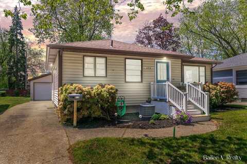 272 W 29th Street, Holland, MI 49423