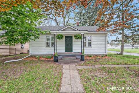 62 Holly Street SW, Grand Rapids, MI 49548