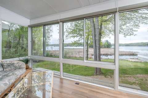 9625 Lake Drive, Mecosta, MI 49332