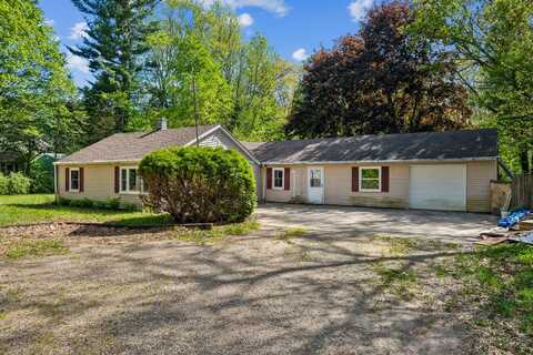 7731 S 8th Street, Kalamazoo, MI 49009