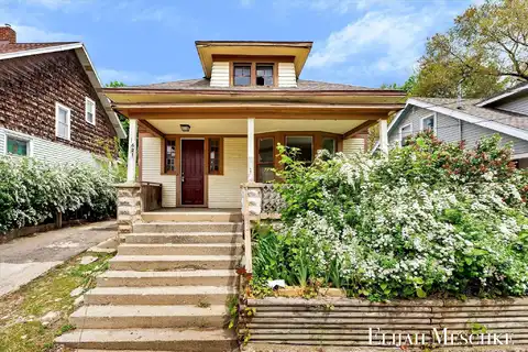 621 Olympia Street SW, Grand Rapids, MI 49503