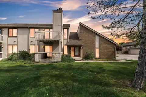 5406 Carol Run W, West Bloomfield, MI 48322