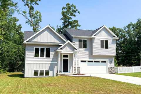 370 Chopin Drive, Muskegon, MI 49442