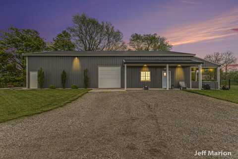 1525 W David Highway, Ionia, MI 48846
