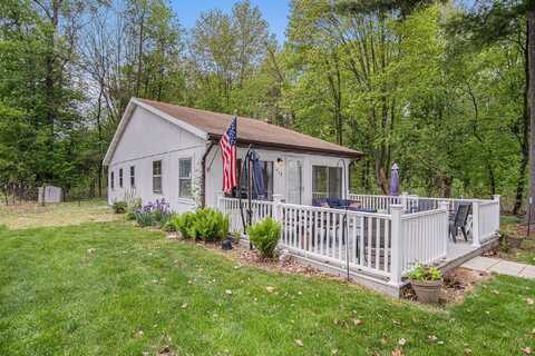 4142 Fogeson Drive, Coral, MI 49322