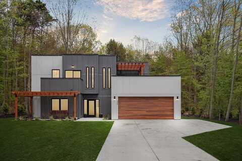 455 N Lakeshore Drive, Holland, MI 49424