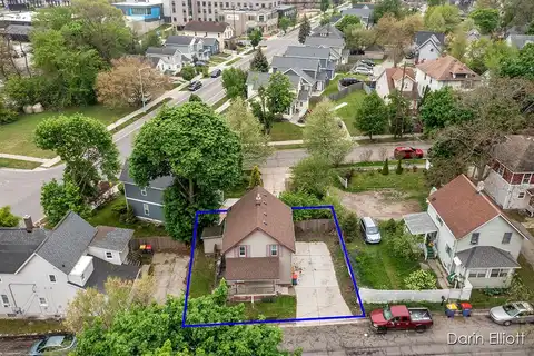 412 Breens Court SW, Grand Rapids, MI 49503