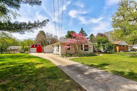 558 Pinecrest Street, Holland, MI 49424