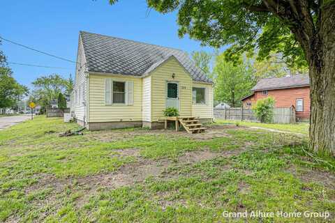 332 Grove Street, Sparta, MI 49345