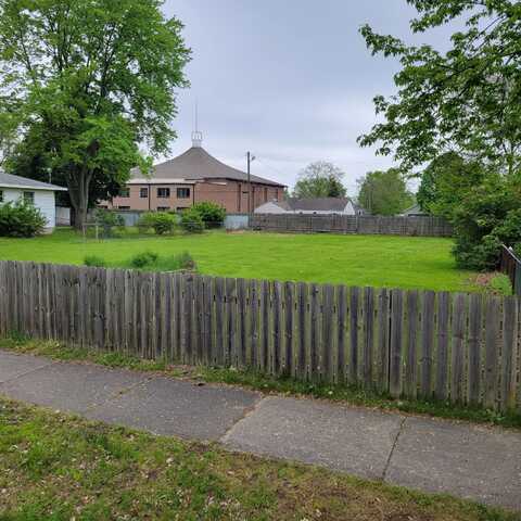 2149 McGregor Avenue, Ypsilanti, MI 48198