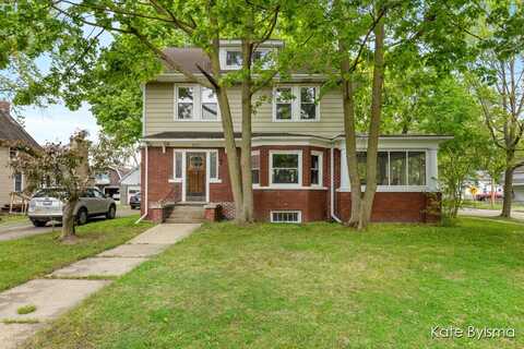 237 Emmons Street SE, Caledonia, MI 49316
