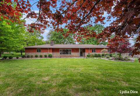 8100 Youngman Road, Greenville, MI 48838