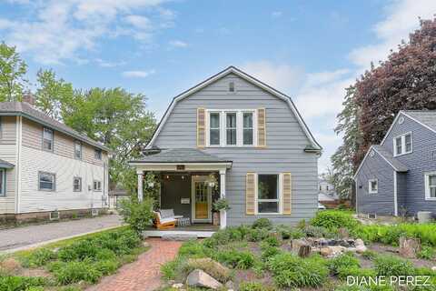 129 E 22nd Street, Holland, MI 49423