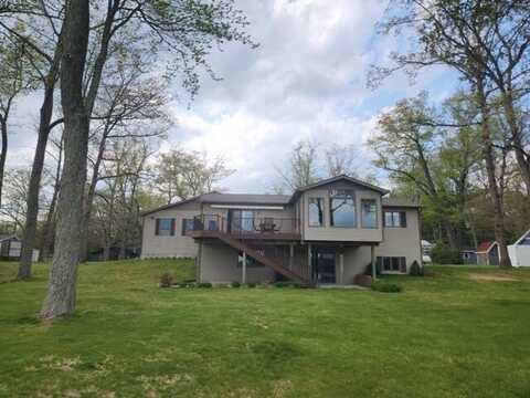 1788 W Beaver Road, Bitely, MI 49309