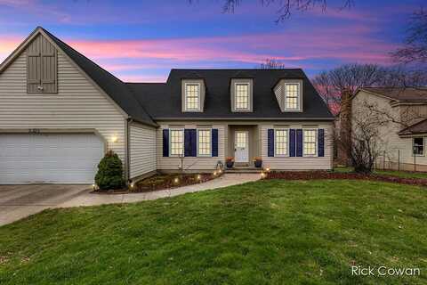 5325 Shoreham Place SE, Kentwood, MI 49508