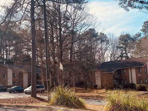 113 Windtree Ct., Greenwood, SC 29649