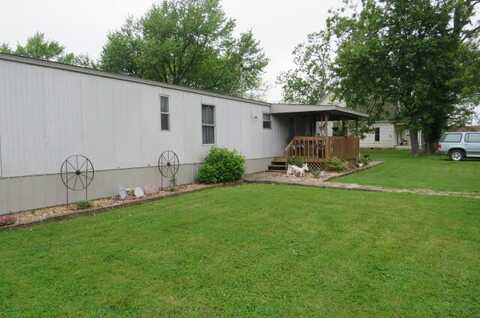 136 E Kanel Avenue, Seymour, MO 65746