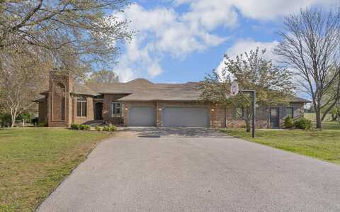 6249 W Farm Rd 94, Springfield, MO 65803