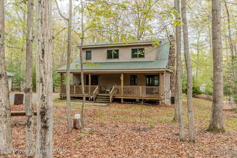 105 Poplar Lane, Tafton, PA 18464