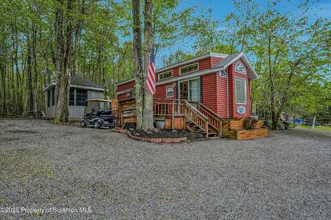 576 Warbler Drive, Covington, PA 18424