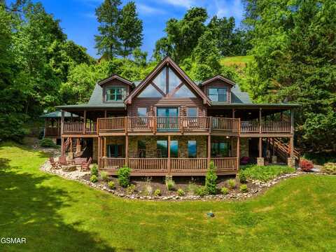 2414 Walnut Cove Way, Sevierville, TN 37862