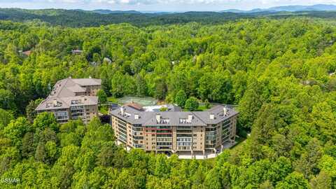 1704 Hidden Hills Road, Gatlinburg, TN 37738