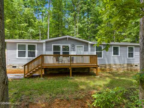 1452 Lower English Creek Road, Newport, TN 37821