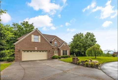704 Blue Dun Court, Pigeon Forge, TN 37863