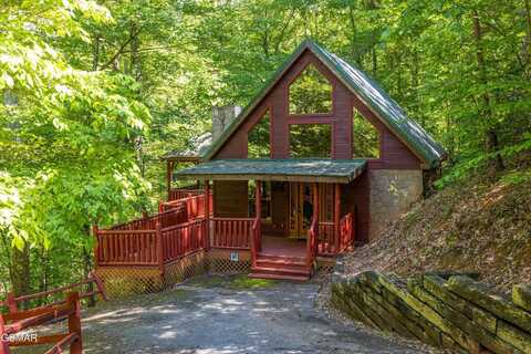 1744 Azalea Circle, Sevierville, TN 37876