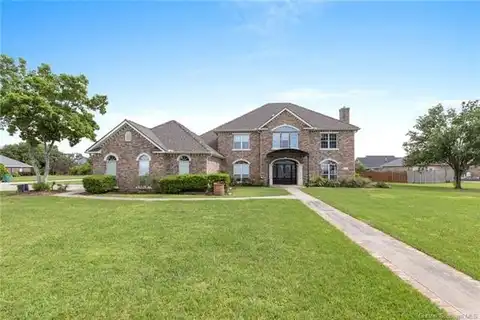 1679 N Crestview Drive, Lake Charles, LA 70605