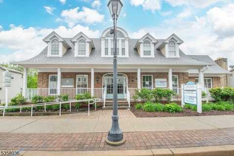13 Main St, Sparta, NJ 07871