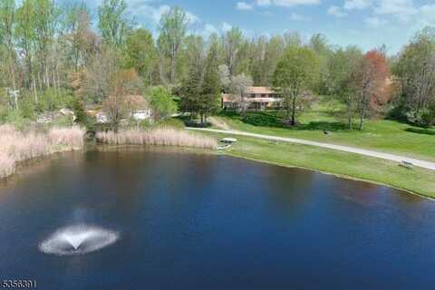75 Wolfs Corner Rd, Kearny, NJ 07860