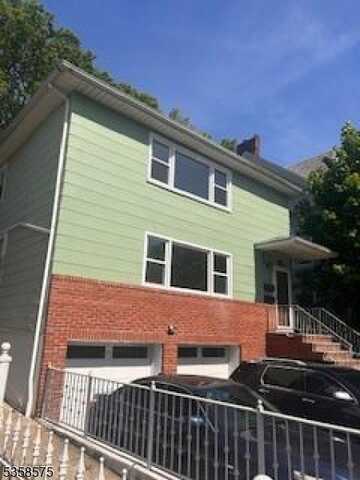 252 N 6Th St, Newark, NJ 07107