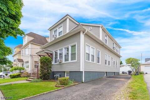 19 John St, Garfield, NJ 07026