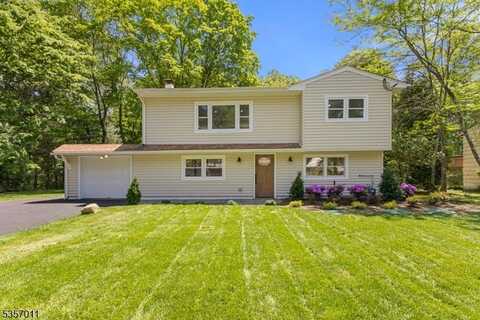 435 Conklintown Rd, Ringwood, NJ 07456