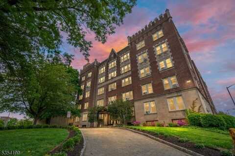 183 South St, Morristown, NJ 07960