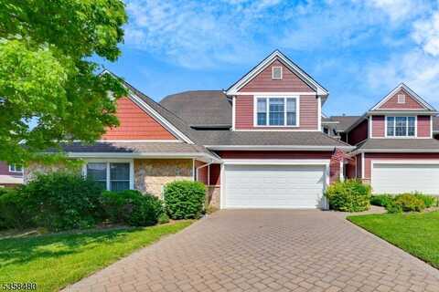 22 Turnberry Ln, Hardyston, NJ 07419